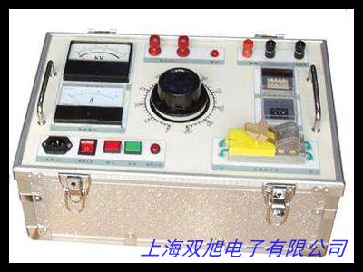 三相感應(yīng)調(diào)壓器TSJA油浸式電動(dòng)調(diào)壓器