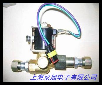 三相感應(yīng)調(diào)壓器TSJA油浸式電動(dòng)調(diào)壓器